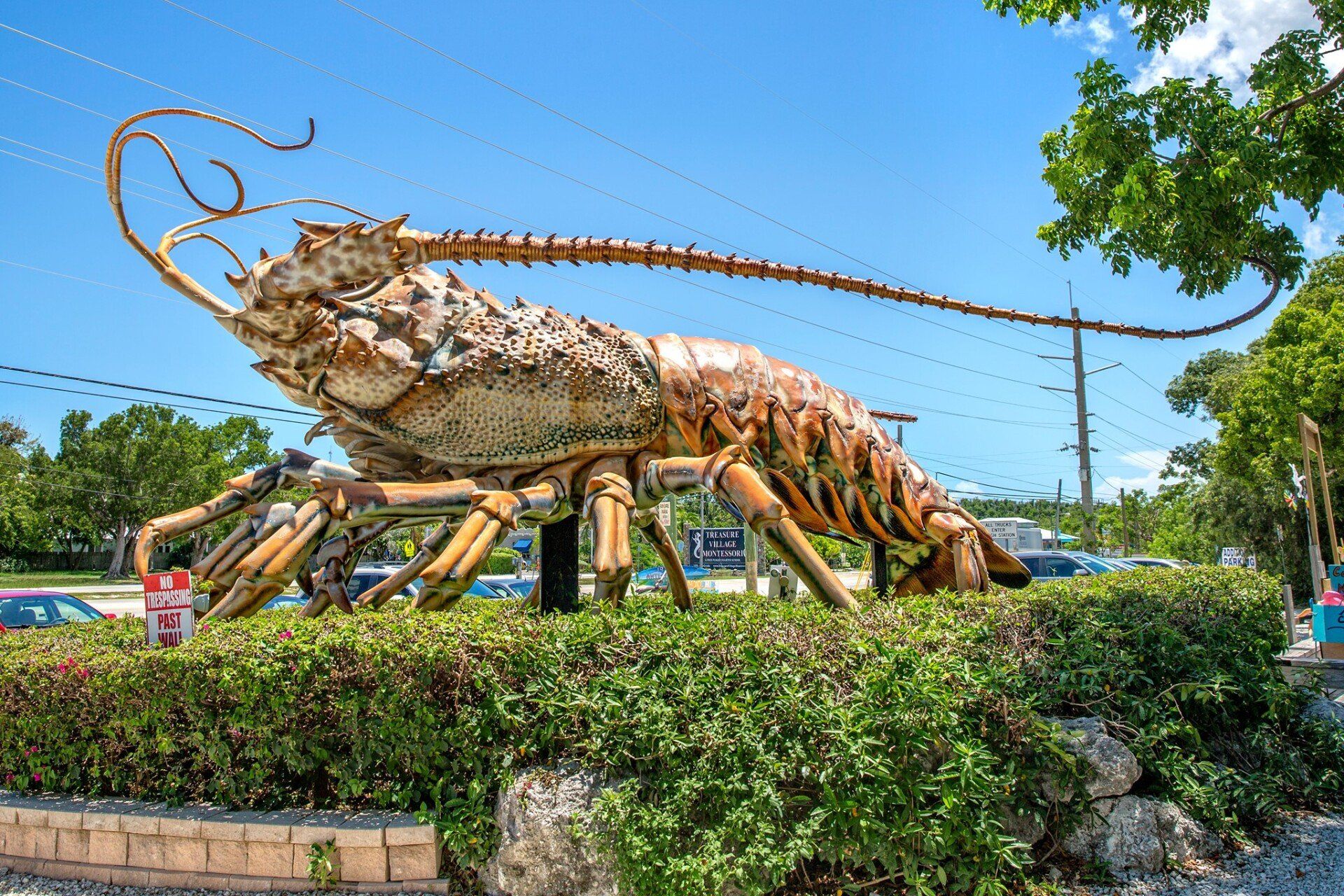 World's Largest Spiny Lobster Sculpture: world record in Islamorada, Florida