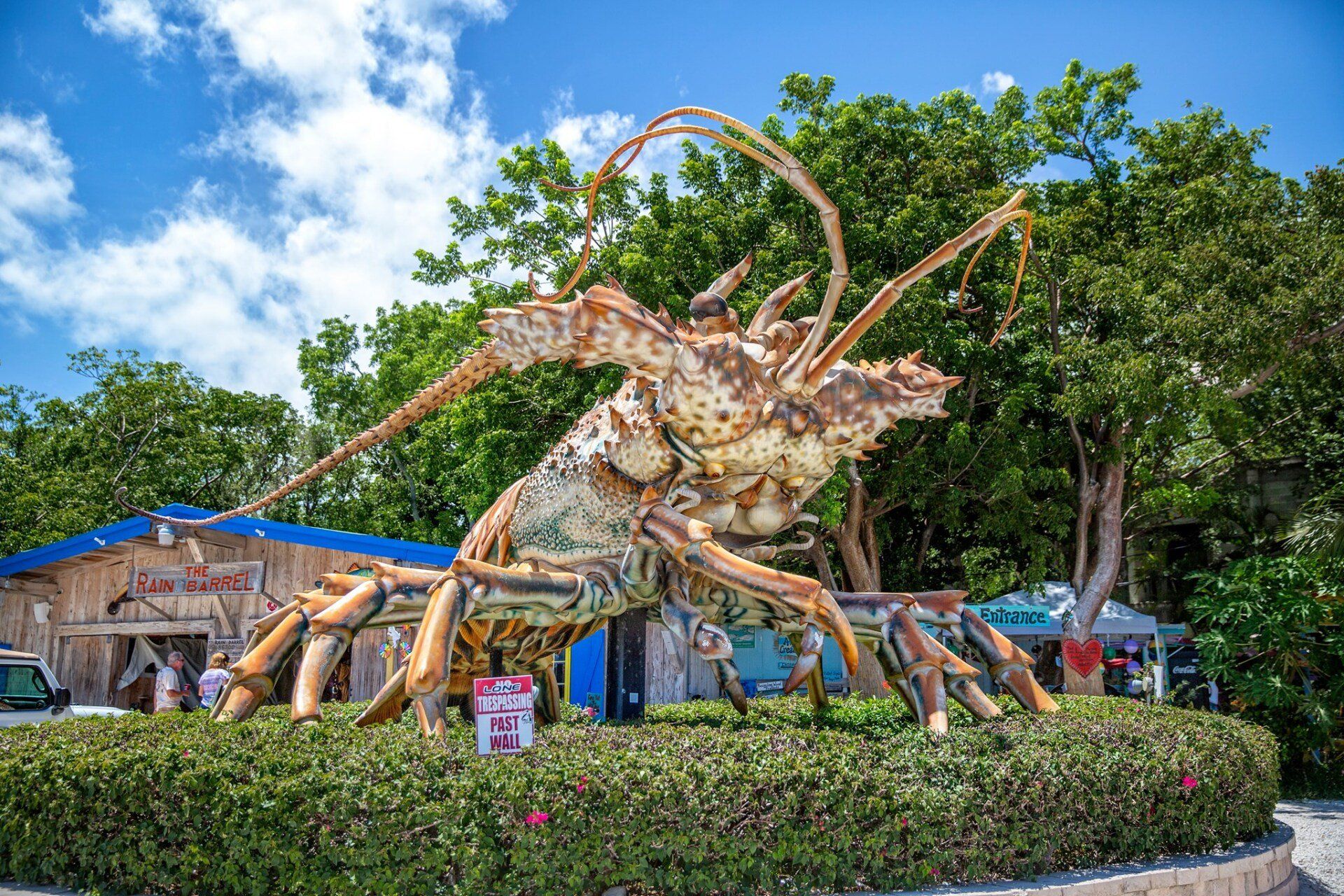 World's Largest Spiny Lobster Sculpture: world record in Islamorada, Florida