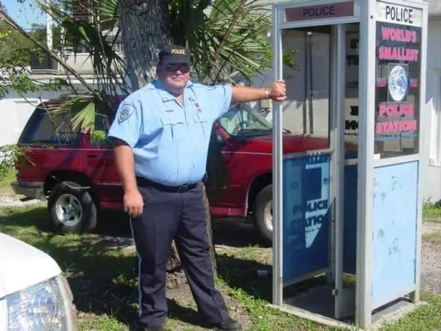 World’s Smallest Police Station: world record in Carrabelle, Florida