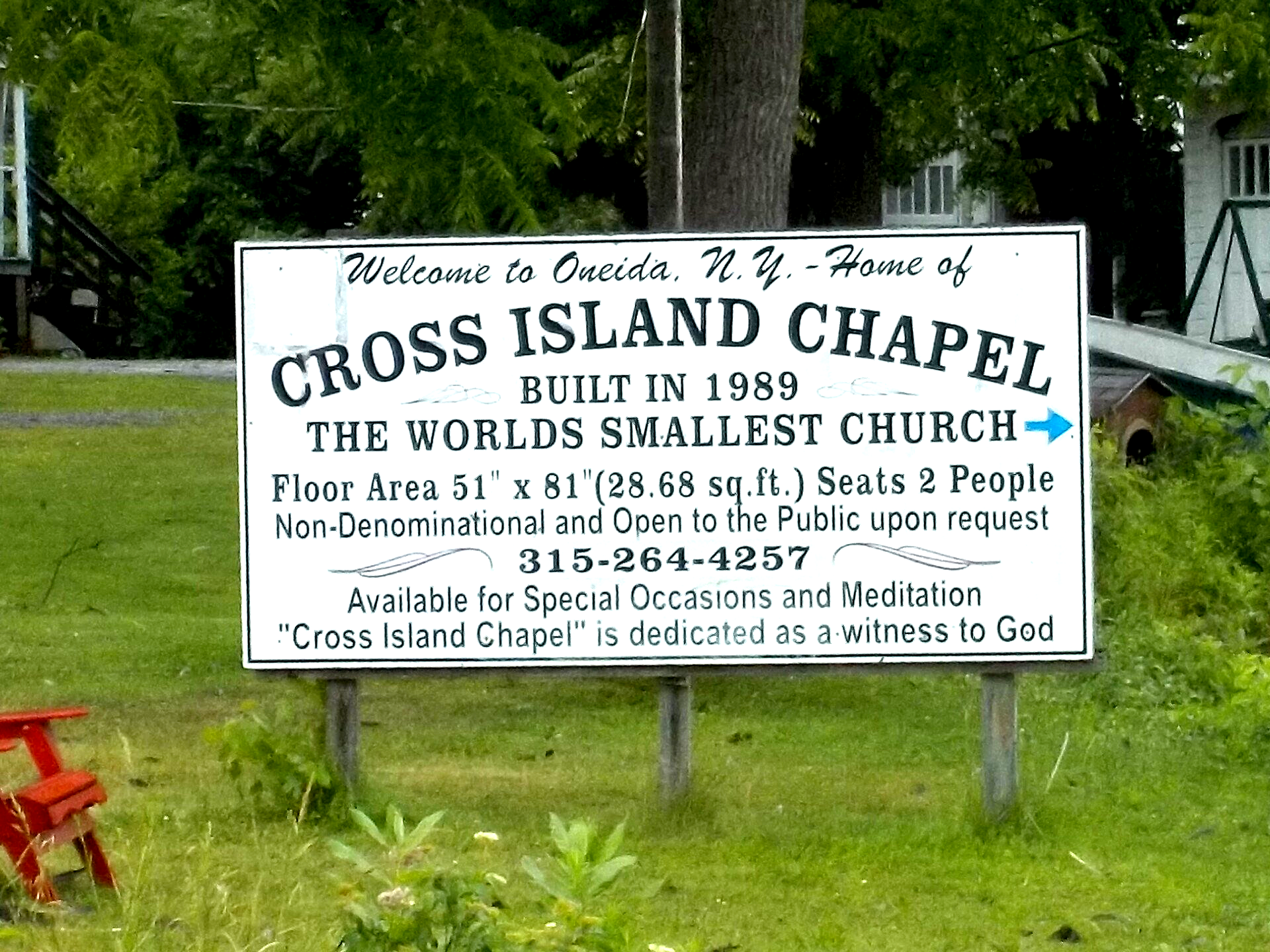 World's Smallest Non-denominational Church: world record in Oneida, New York
