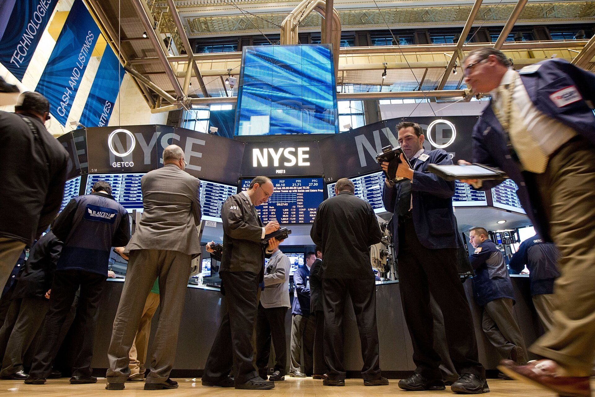 World’s Largest Stock Exchange: The New York Stock Exchange sets world record