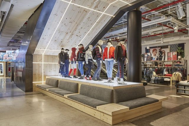 World's Largest Levi's Flagship Store: world record in New York City, New  York