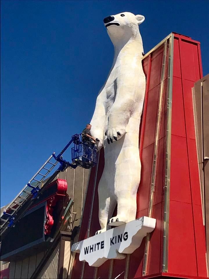 World’s Largest Stuffed Polar Bear: world record in Elko, Nevada