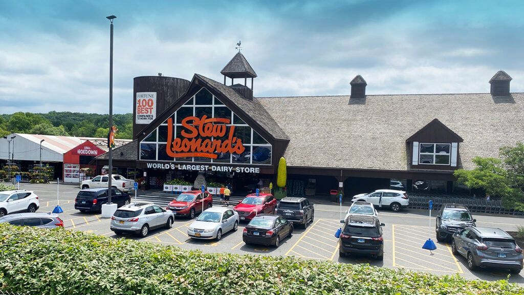 World's Largest Dairy Store: world record in Danbury, Connecticut