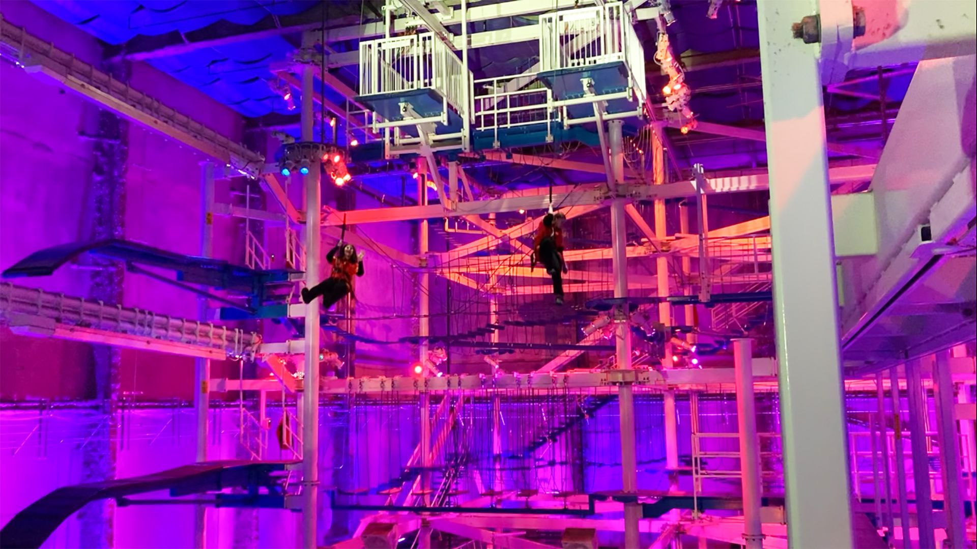 World's Largest Indoor Ropes Course: world record in New Haven, Connecticut