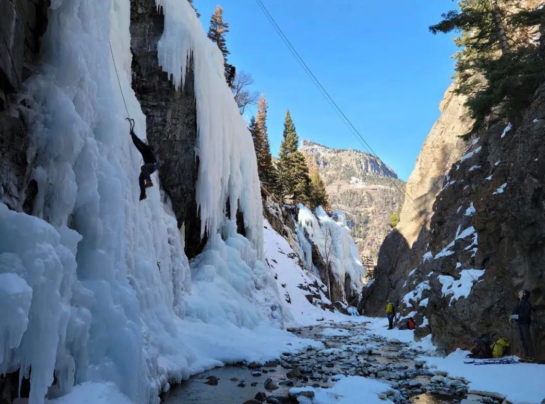 World's largest human-made public ice-climbing park: world record in Ouray, Colorado