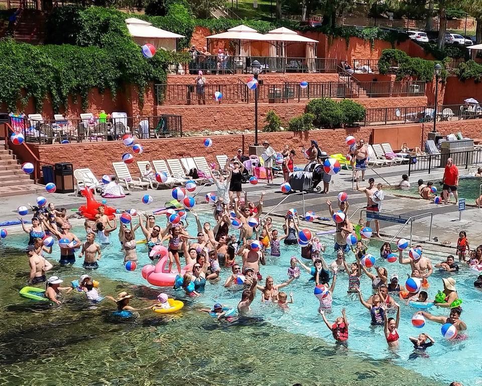 World's Largest Mineral Hot Spring: world record in Glenwood Springs, Colorado