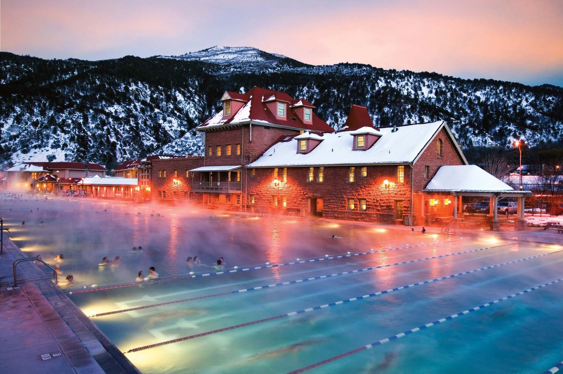 World's Largest Mineral Hot Spring: world record in Glenwood Springs, Colorado