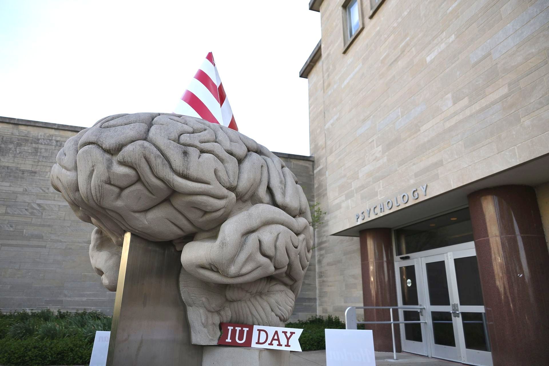 World's largest anatomically-accurate brain sculpture: Bloomington, Indiana