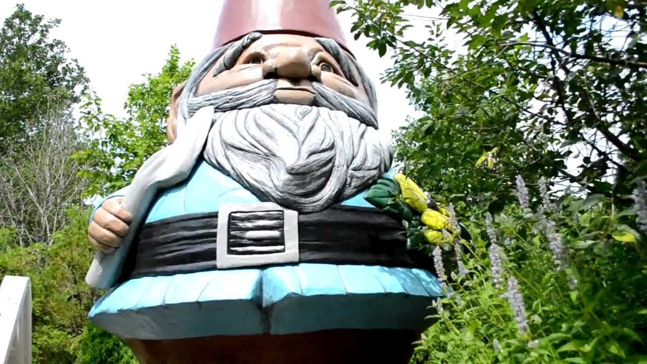 World's Largest Concrete Gnome: world record in Ames, Iowa