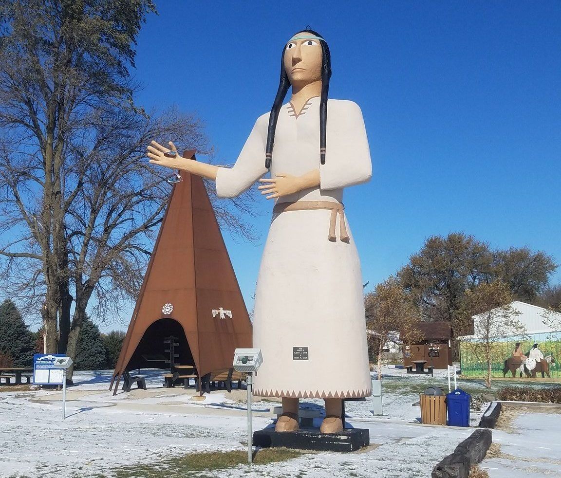 
World’s Largest Indian Maiden Monument: world record in Pocahontas, Iowa