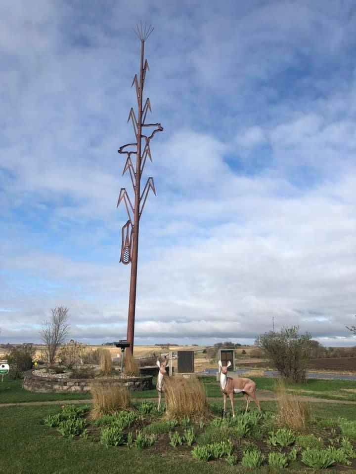 World's Largest Corn Stalk Sculpture: world record in Shelby, Iowa