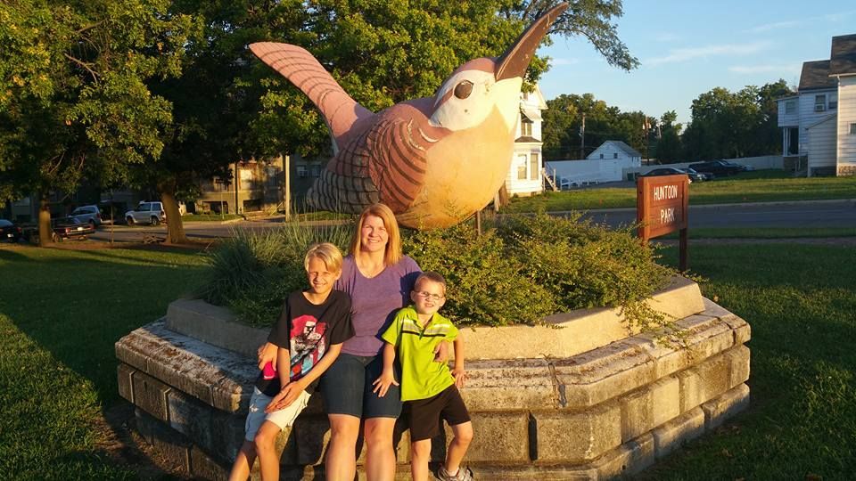 World's Largest Wren Statue: world record in Topeka, Kansas