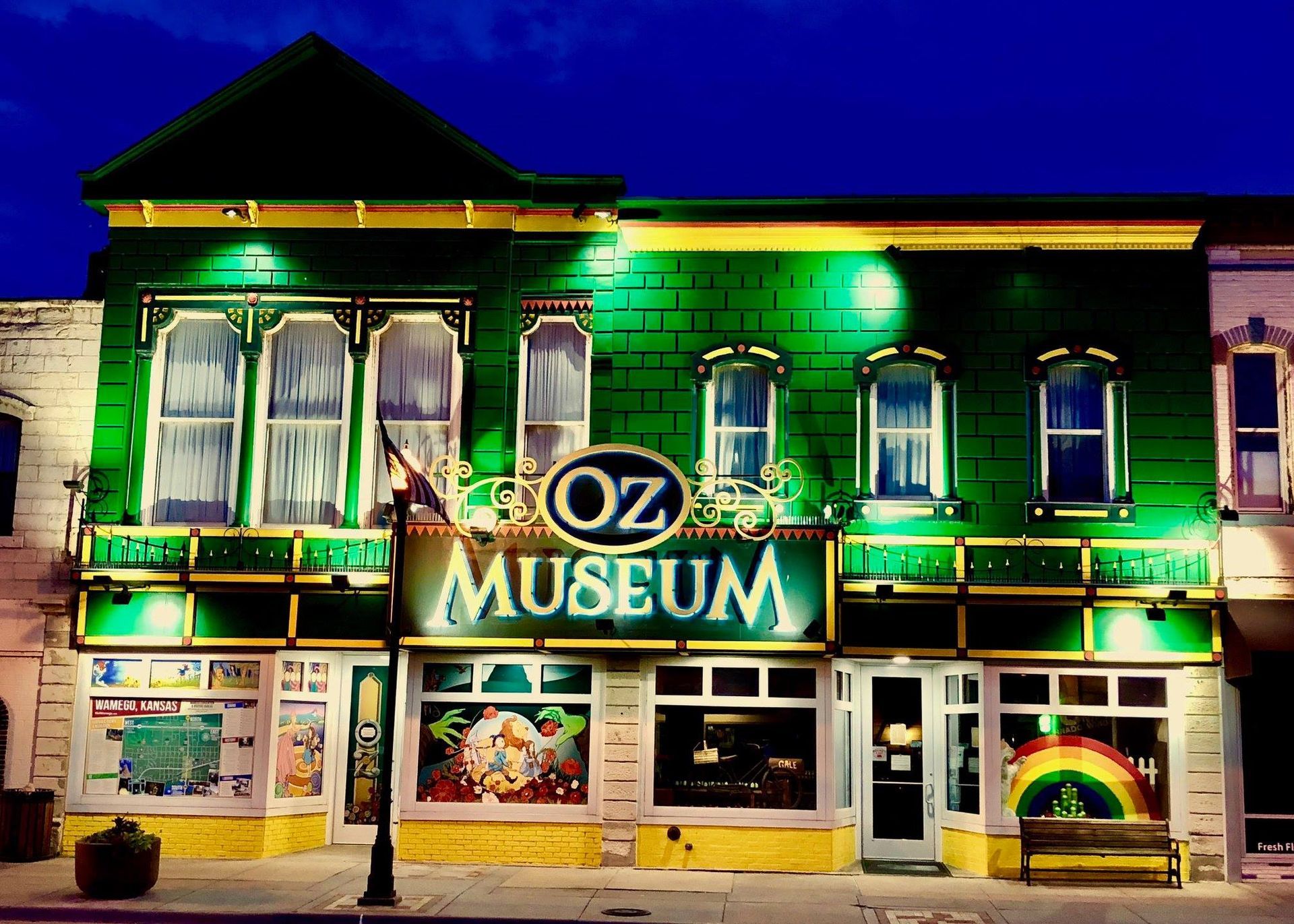 
World’s Largest Collection of Oz Memorabilia: world record in Wamego, Kansas