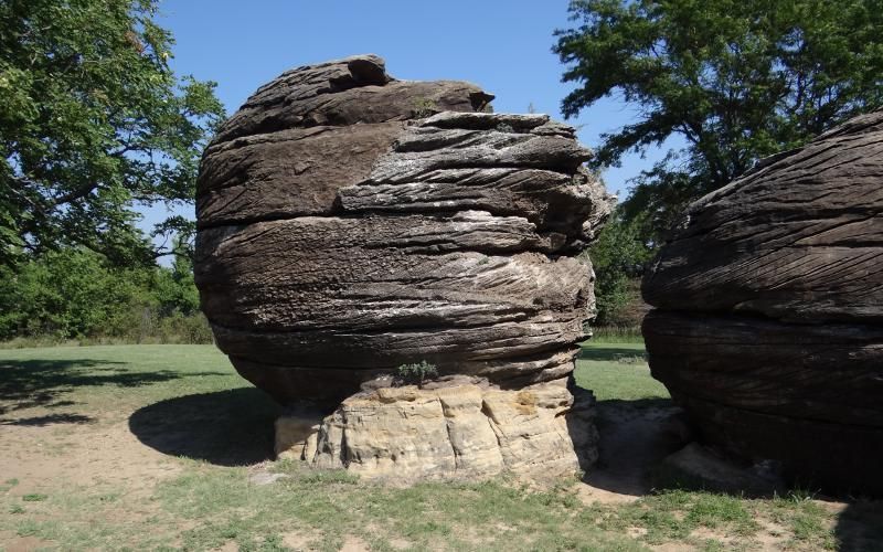 World’s Largest Cannonball Concretions: world record in Rock City, Kansas