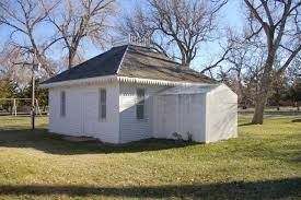 World's Smallest Courthouse: world record  in Arthur, Nebraska