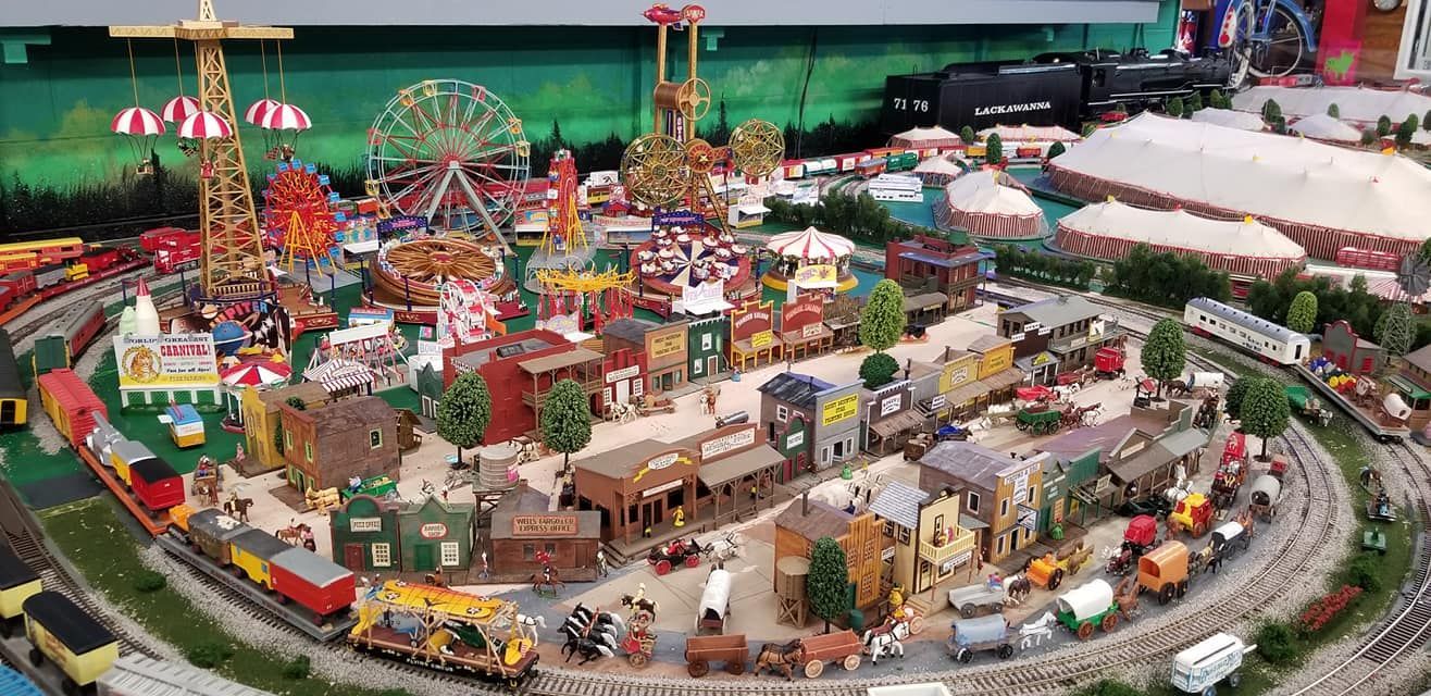 World's Largest Toy Museum Complex: world record in Branson, Missouri