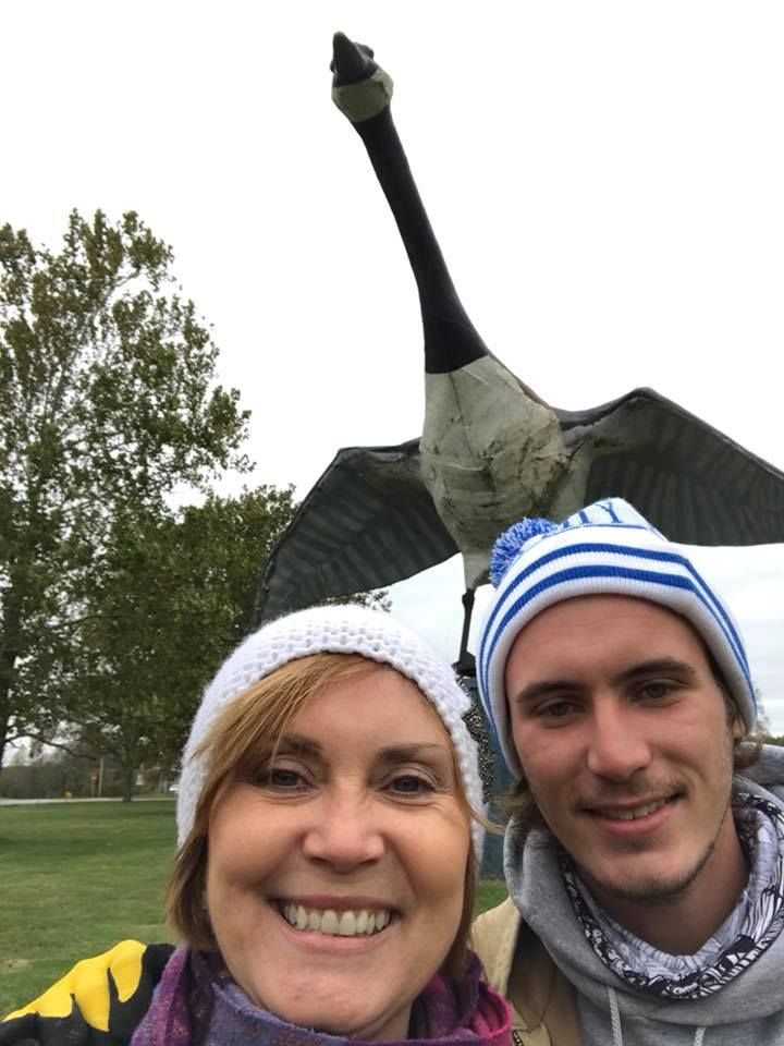 World's Largest Goose Sculpture: world record in Sumner, Missouri