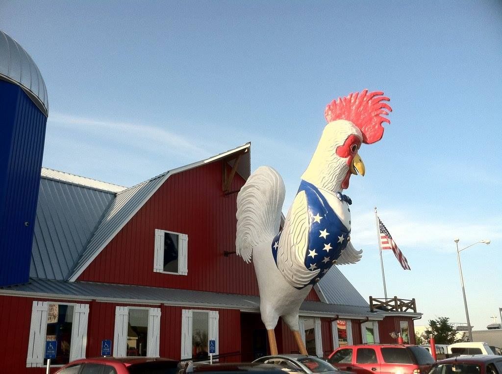 
World's Largest Rooster Sculpture: world record in Branson, Missouri