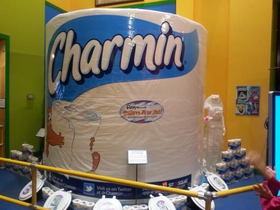 World’s Largest Roll Of Toilet Paper: world record in Branson, Missouri