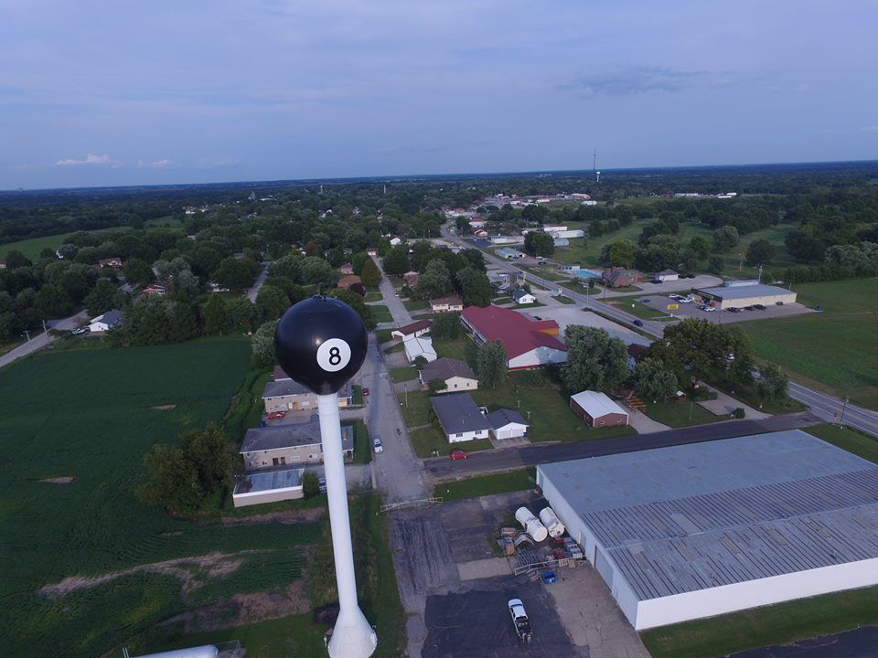 World's Largest 8 Ball Sculpture: world record in Tipton, Missouri