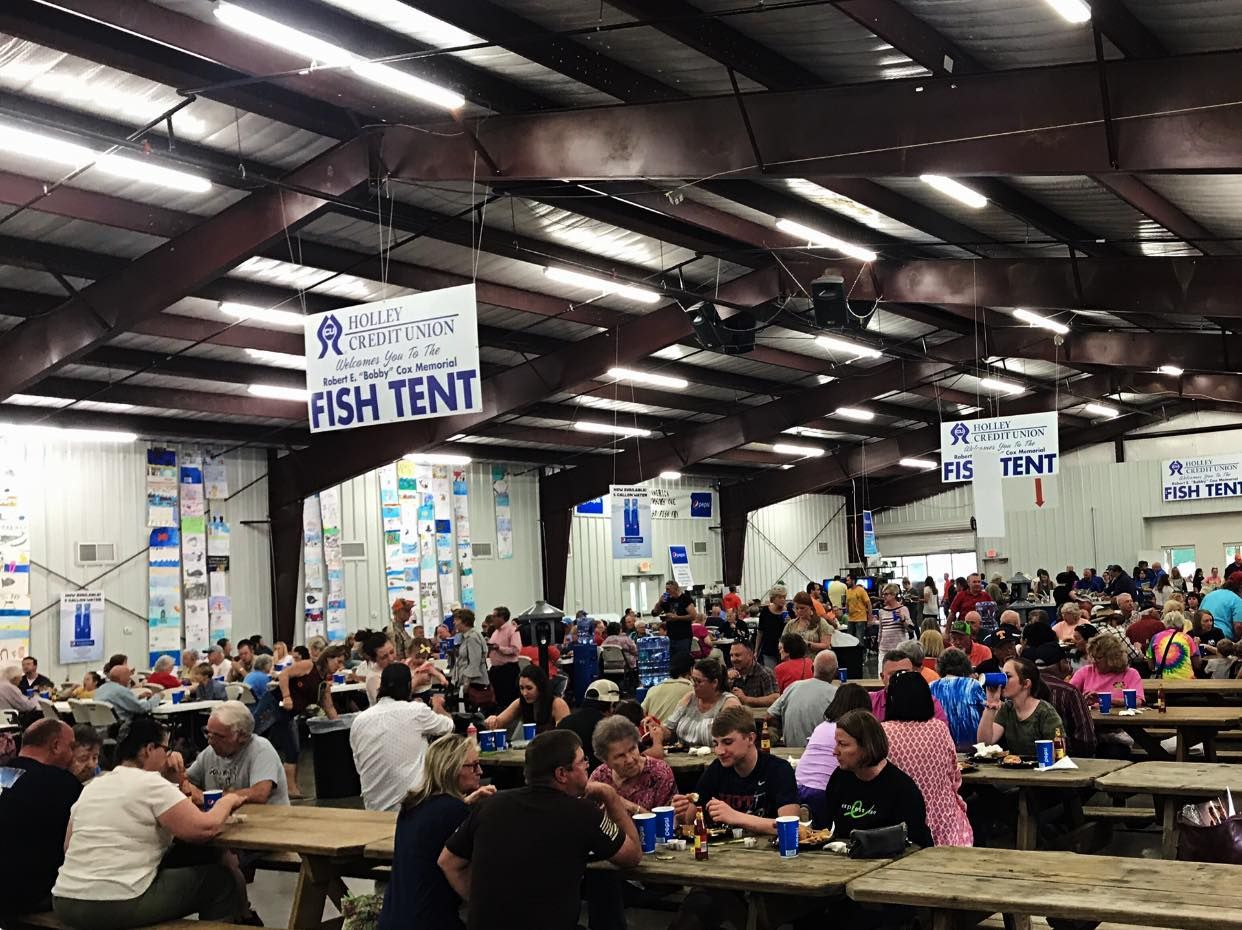 World’s Biggest Fish Fry world record in Paris, Tennessee
