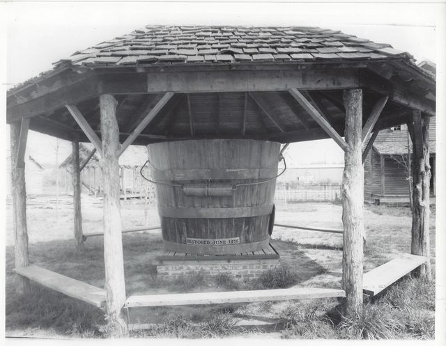 World's Largest Cedar Bucket  Murfreesboro, TN - Official Website