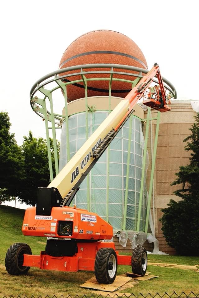 World’s Largest Basketball Sculpture: world record in Knoxville, Tennessee