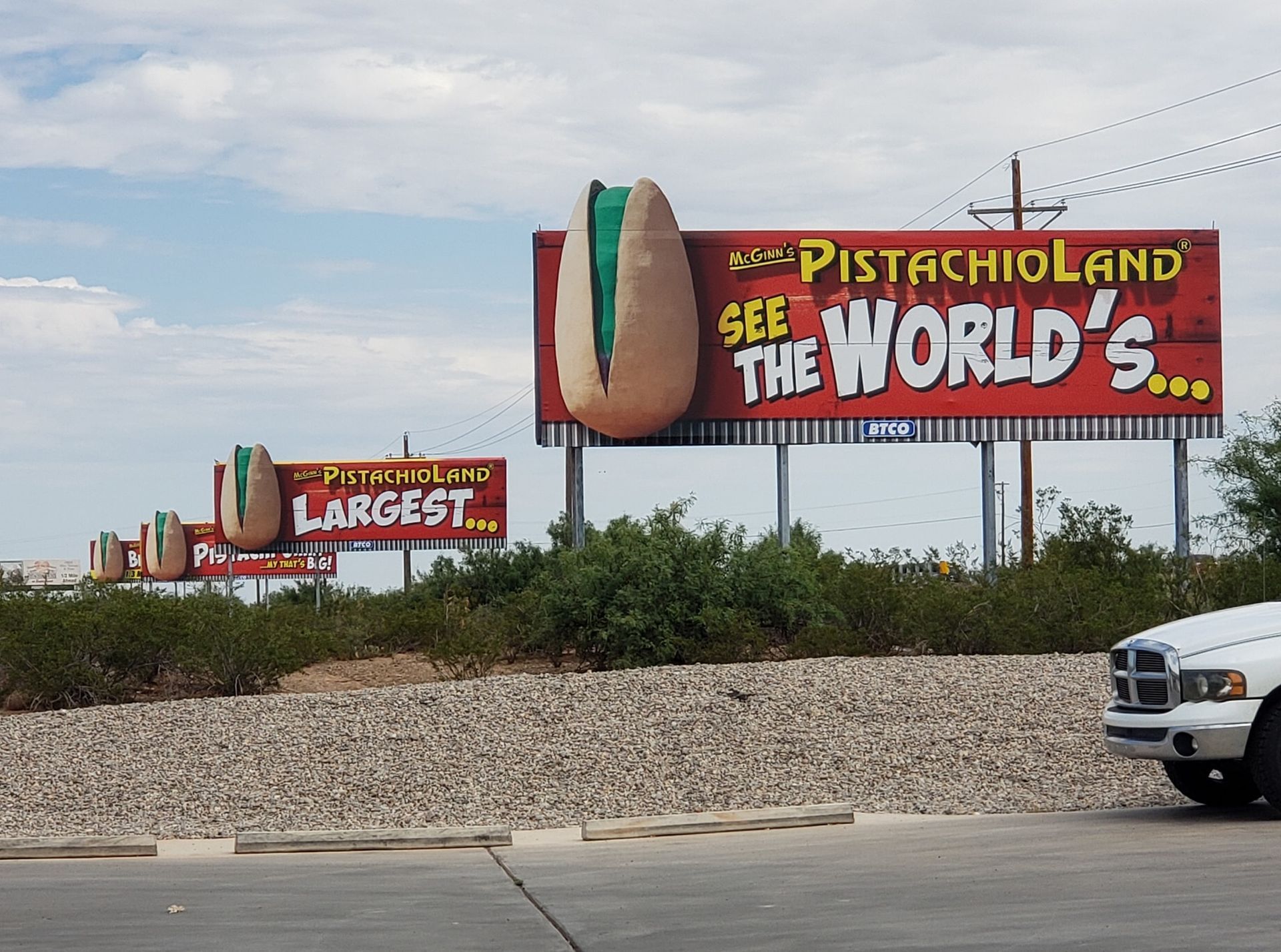 World’s Largest Pistachio Monument, world record in North Alamogordo ...