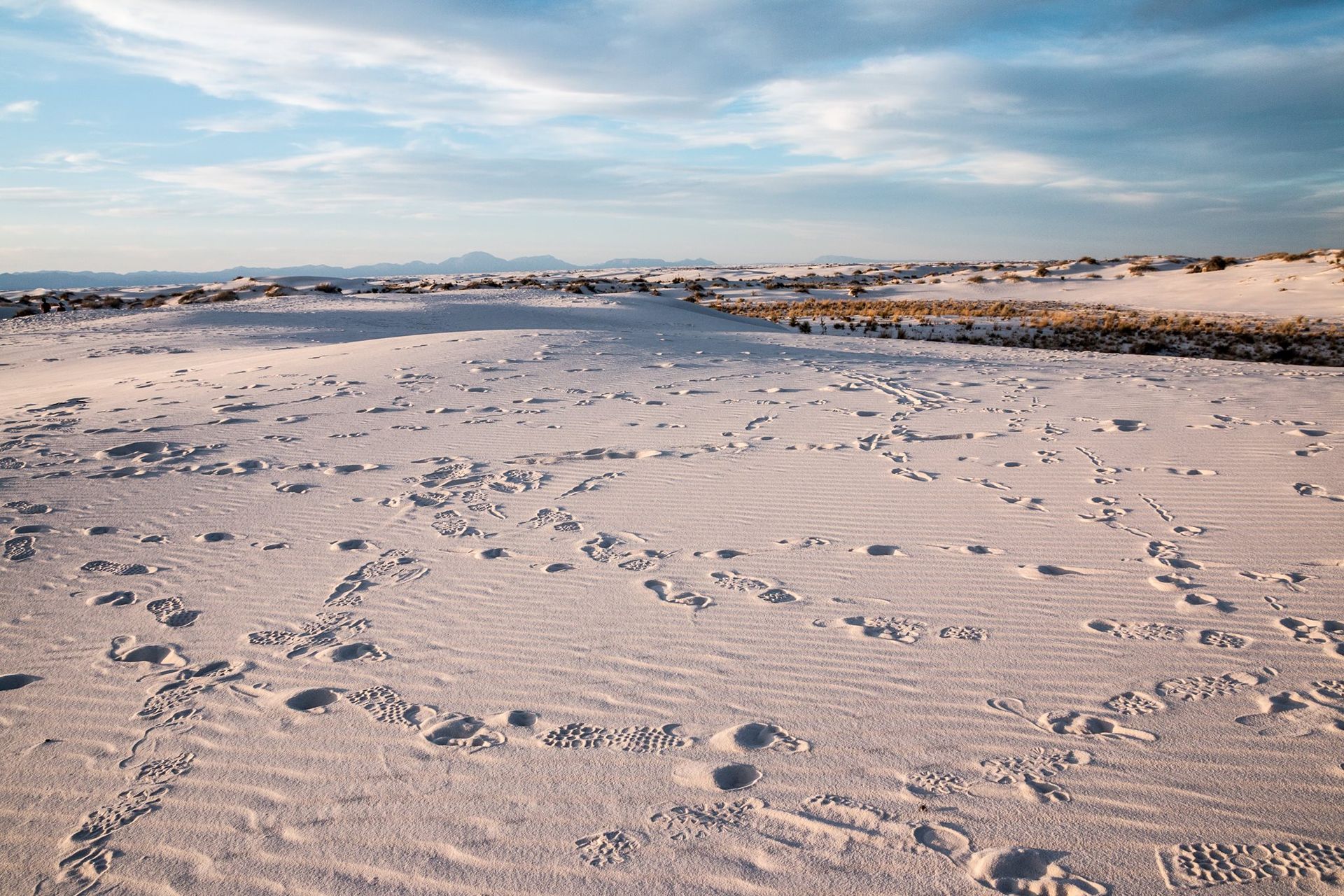 World's largest gypsum dunefield, world record in White Sands National Park, New Mexico