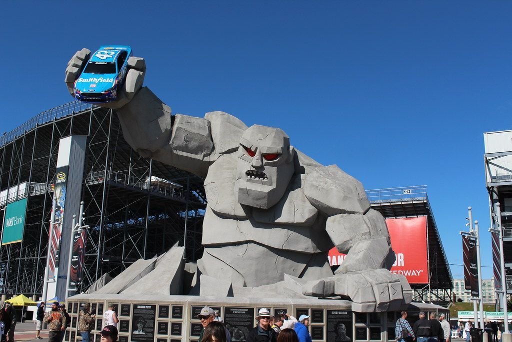 
World’s Largest Monster Statue, world record in Dover, Delaware