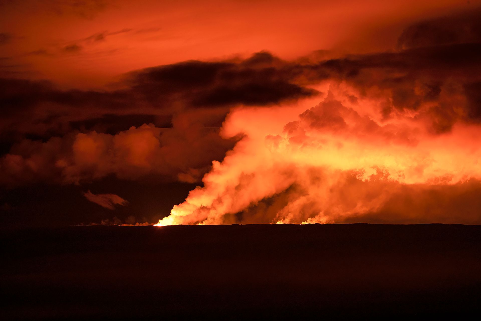 World's Largest Active Volcano, world record in Hawaii