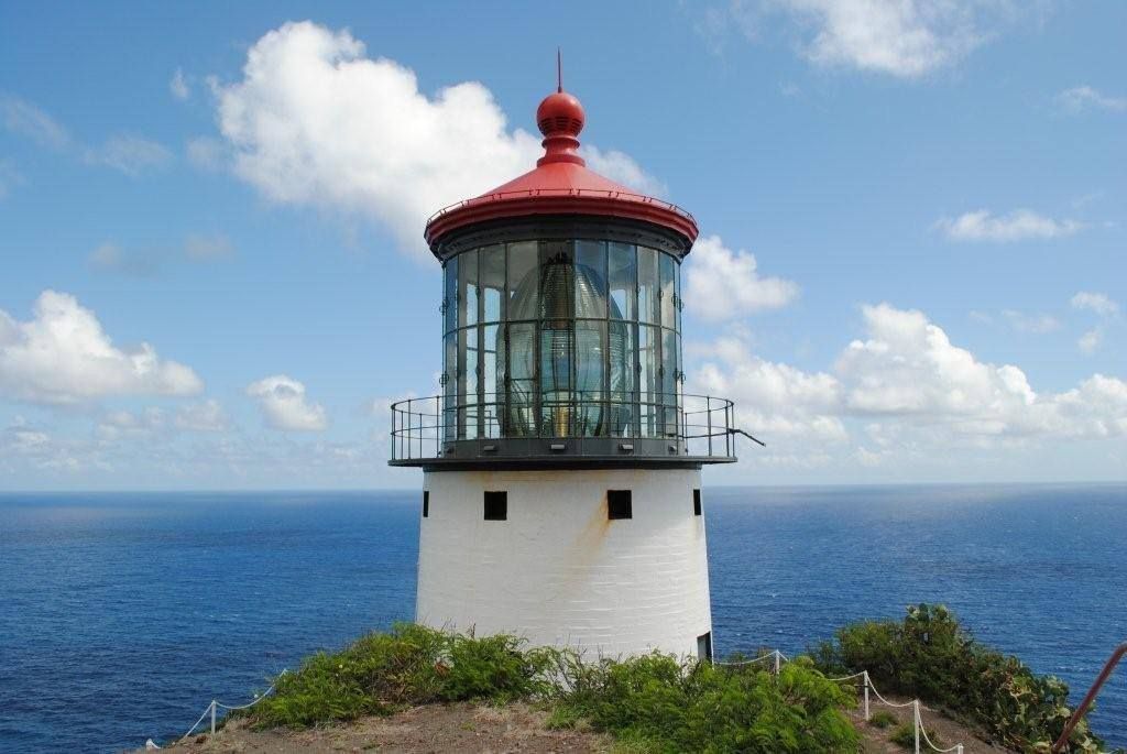 World's Largest Lighthouse Lens, world record in Oʻahu, Hawaii