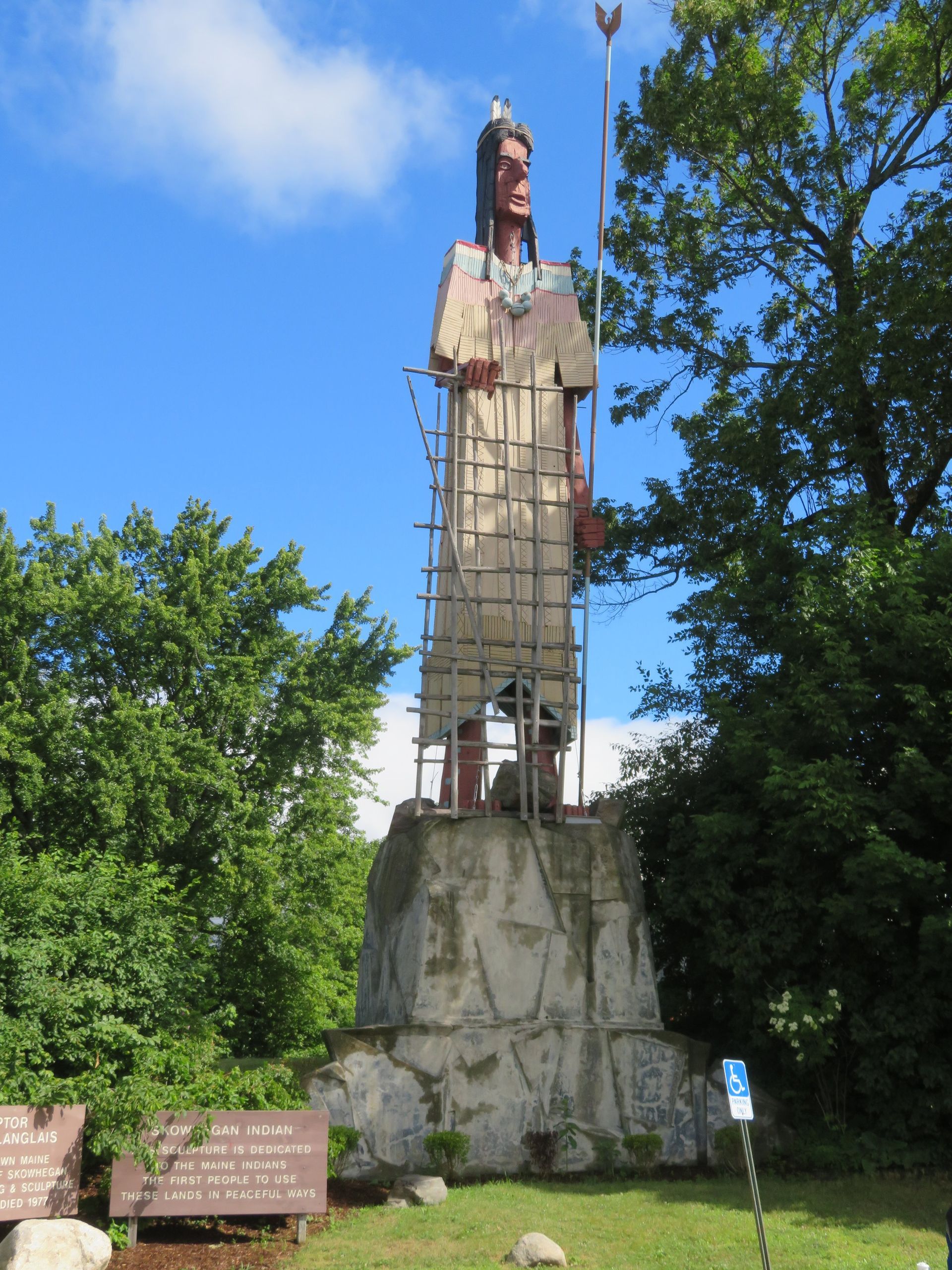 Worlds Tallest Statue of a Native American, world record in Skowhegan, Maine
