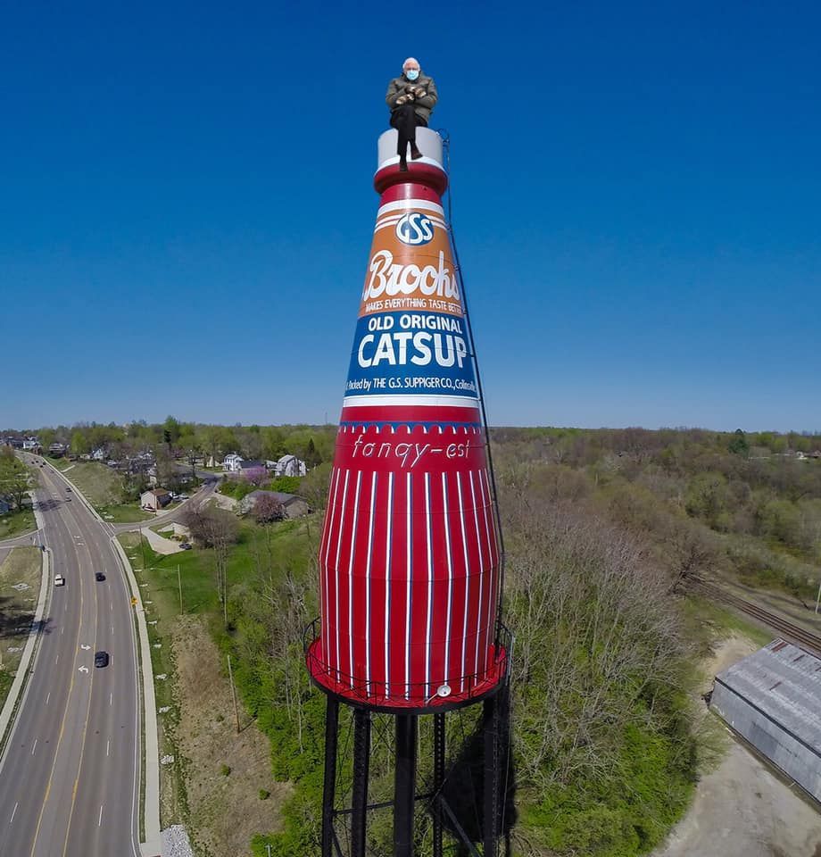World's Largest Catsup Bottle Sculpture, world record in Collinsville, Illinois
