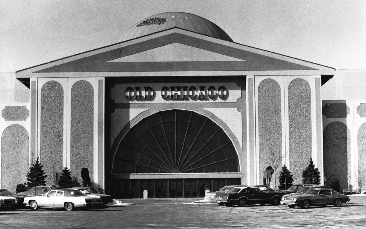 
World’s First Indoor Amusement Park, world record in Bolingbrook, Illinois