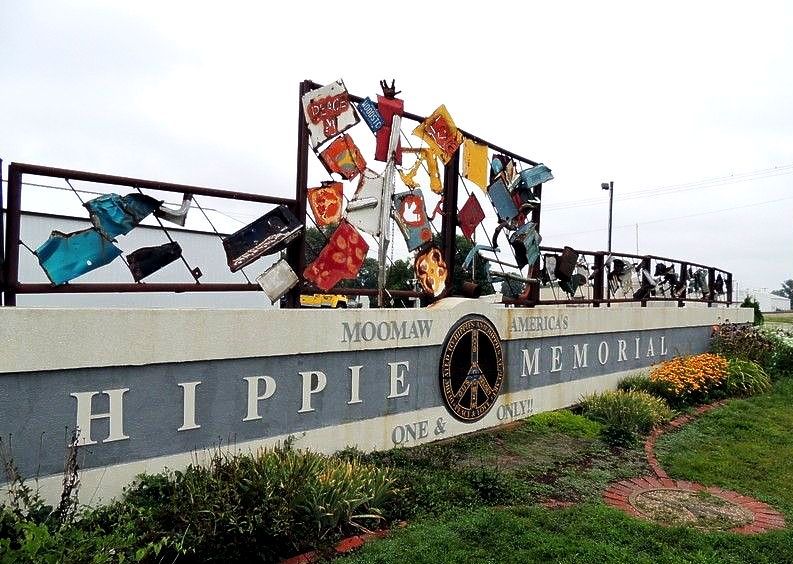 World's First Hippie Memorial, world record in Arcola, Illinois
