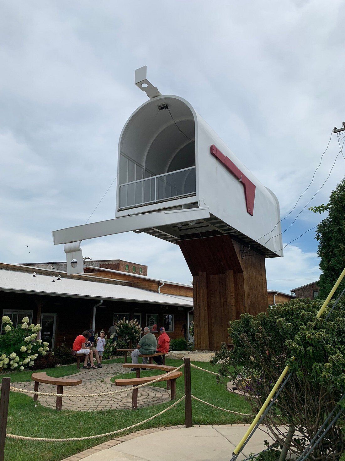 World’s Largest Mailbox, world record in Casey, Illinois
