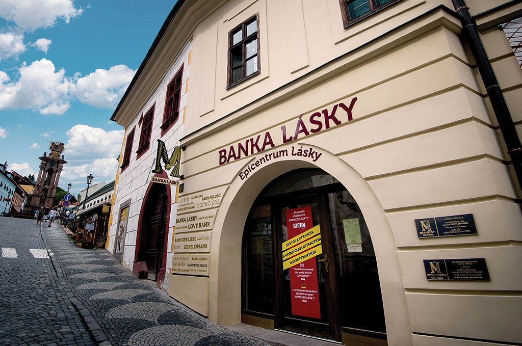 World's First Love Bank, world record in Banská Štiavnica, Slovakia