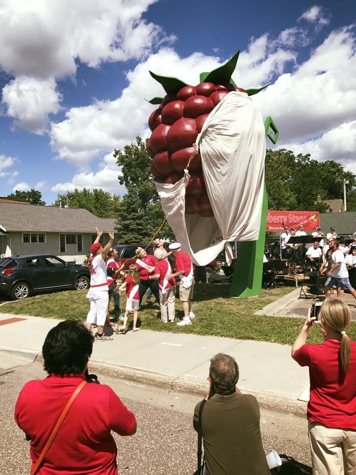 World's Largest Raspberry Sculpture, world record in Hopkins, Minnesota