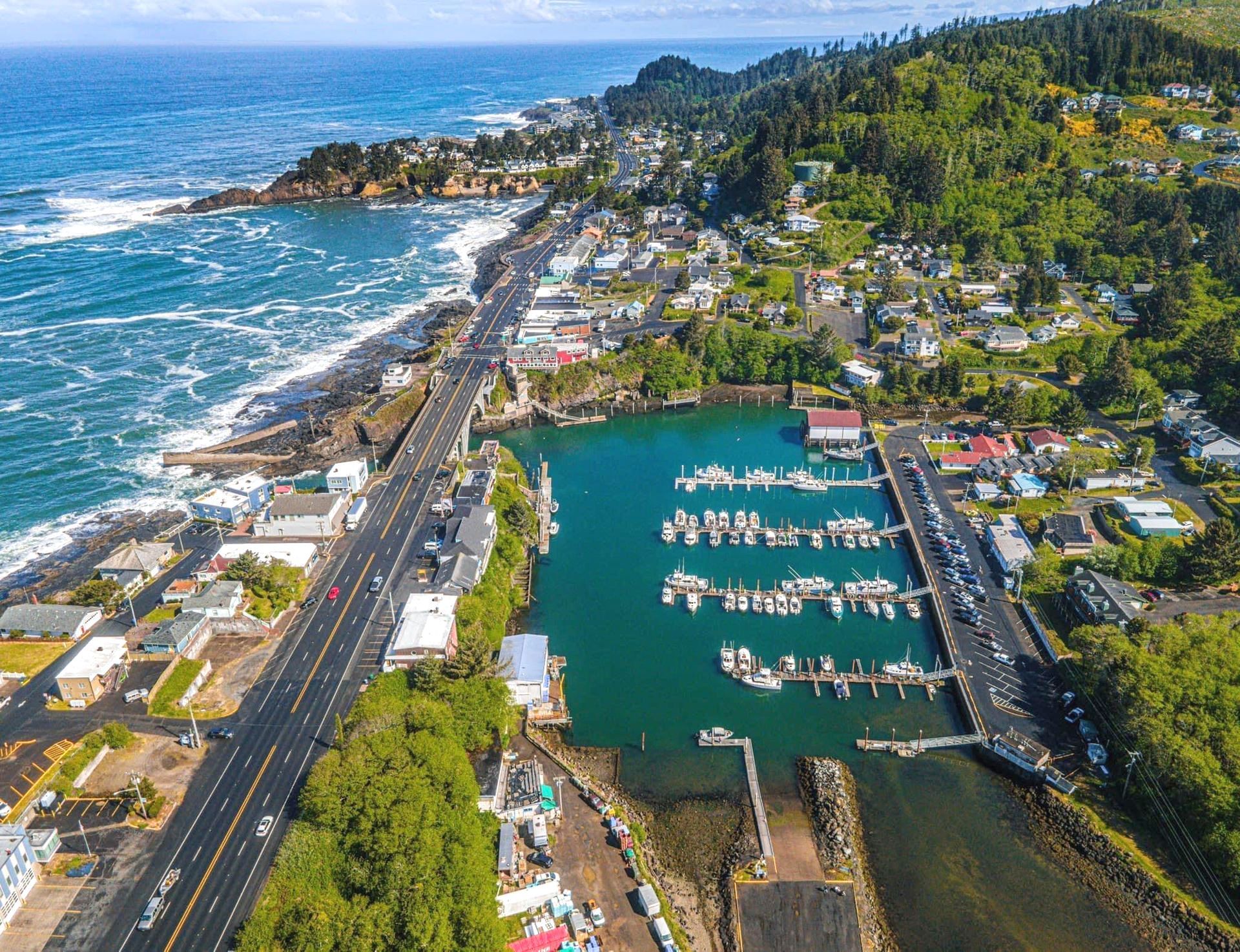 World’s Smallest Natural Navigable Harbor, world record in Depoe Bay, Oregon
