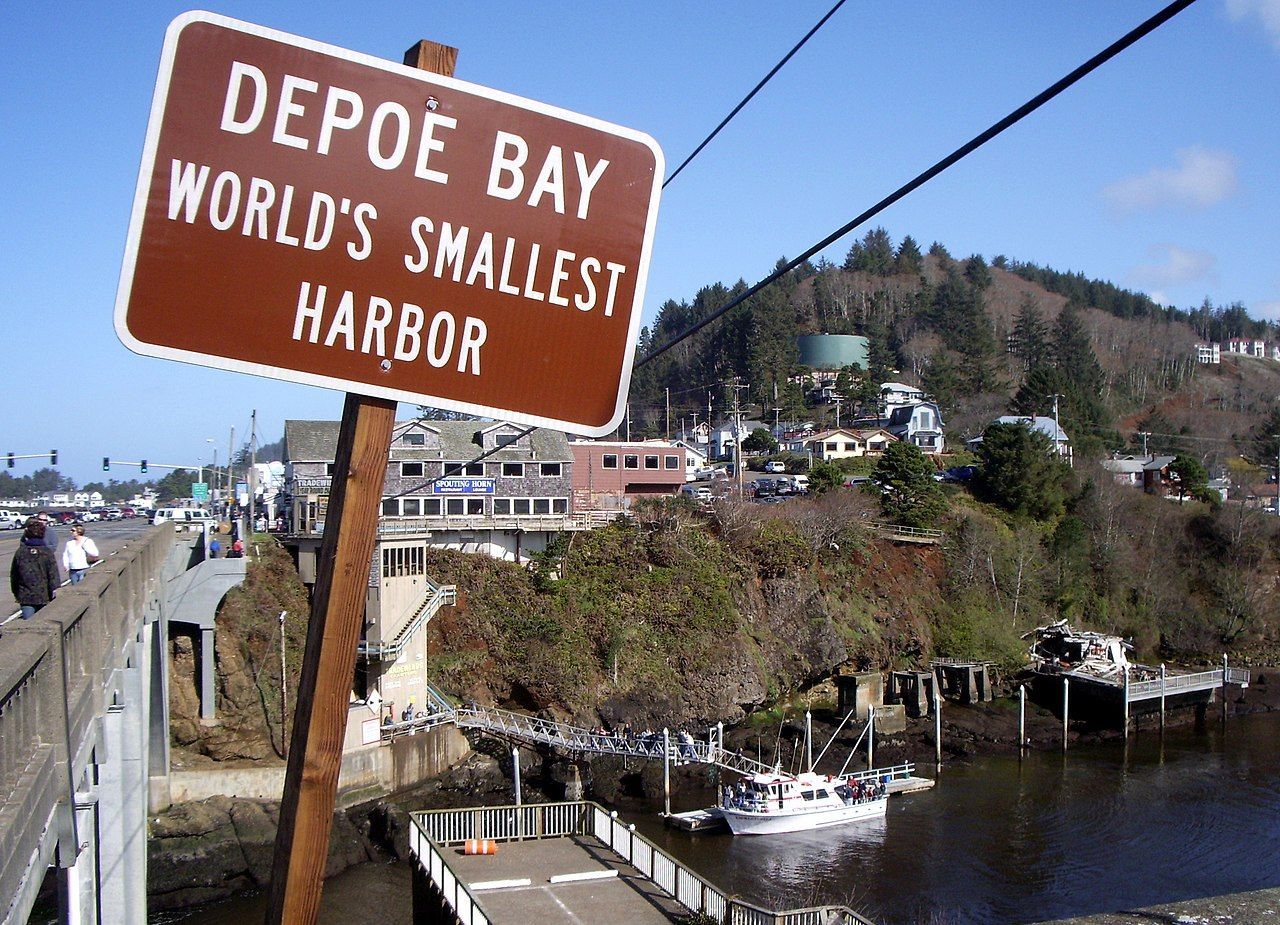 World’s Smallest Natural Navigable Harbor, world record in Depoe Bay, Oregon