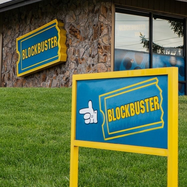 World's Last Blockbuster Store, world record in Bend, Oregon