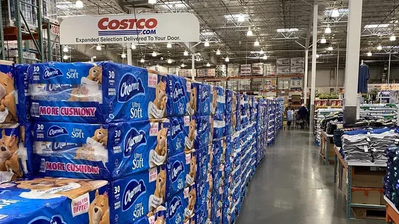 
World’s Largest Costco Store, world record in Salt Lake City, Utah