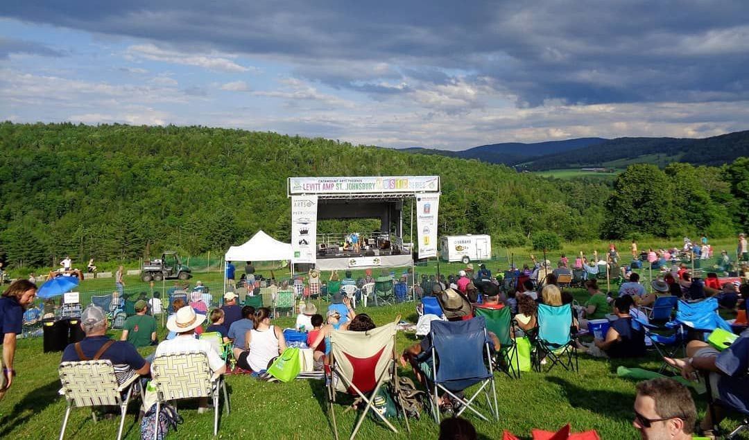 World's First Dog Chapel, world record in St. Johnsbury, Vermont