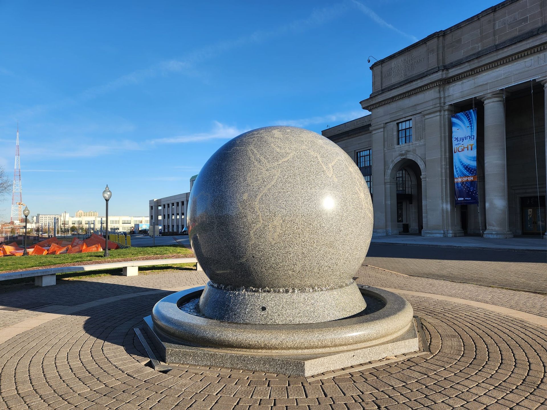 World’s Largest Floating-ball Sculpture, world record in Richmond, Virginia