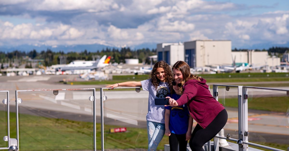 
World's Largest Manufacturing Building, world record in Everett, Washington