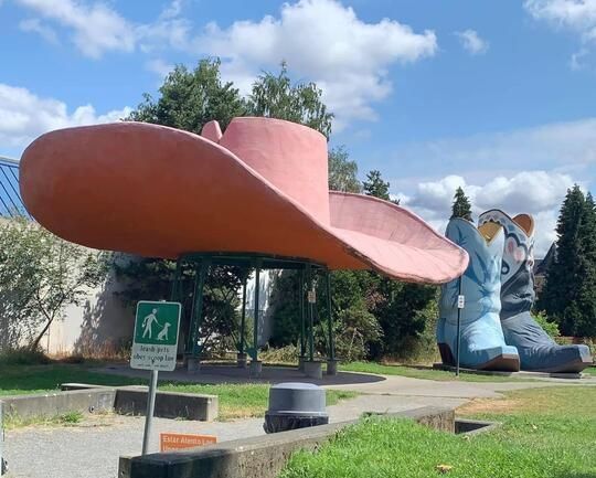 World's Largest Hat and Cowboy Boots Sculpture, world record in Seattle, Washington