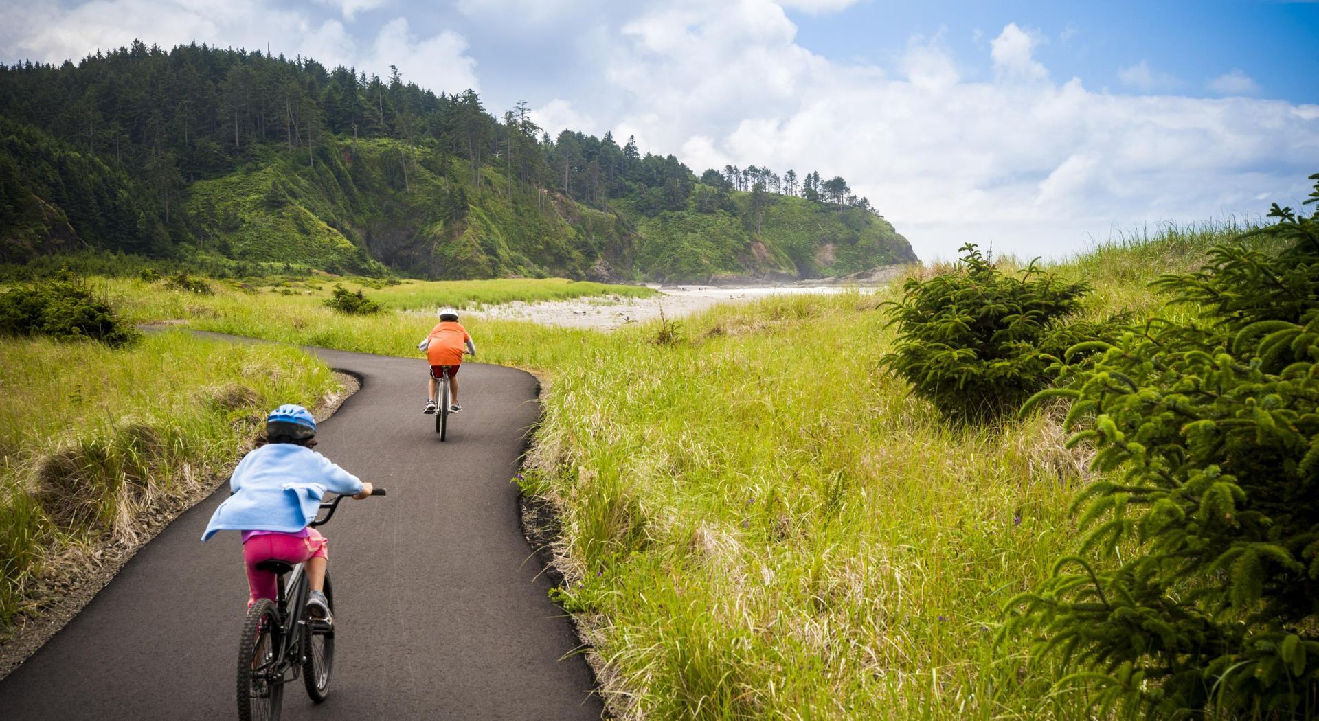 World's Longest Continuous Peninsula Beach, world record in Long Beach, Washington