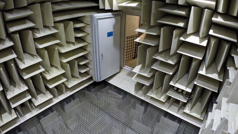 World's Quietest Room, world record in Redmond, Washington